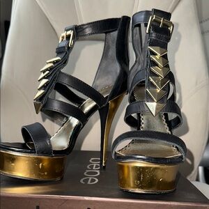 Elegant Black and Gold Women's Heels
